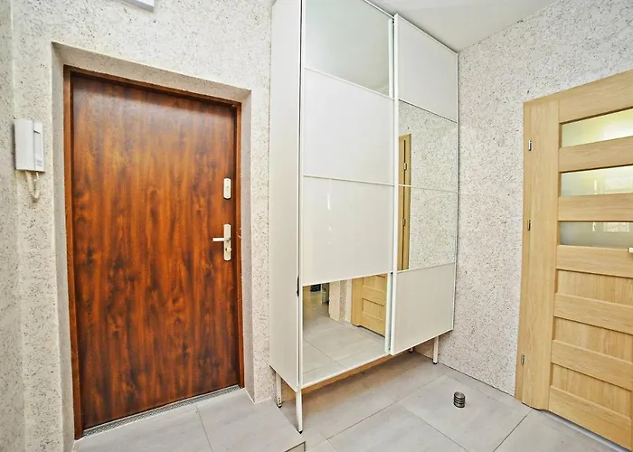 Grand - Malibu - Located 5 Minutes From The Sea Апартаменти Сопот